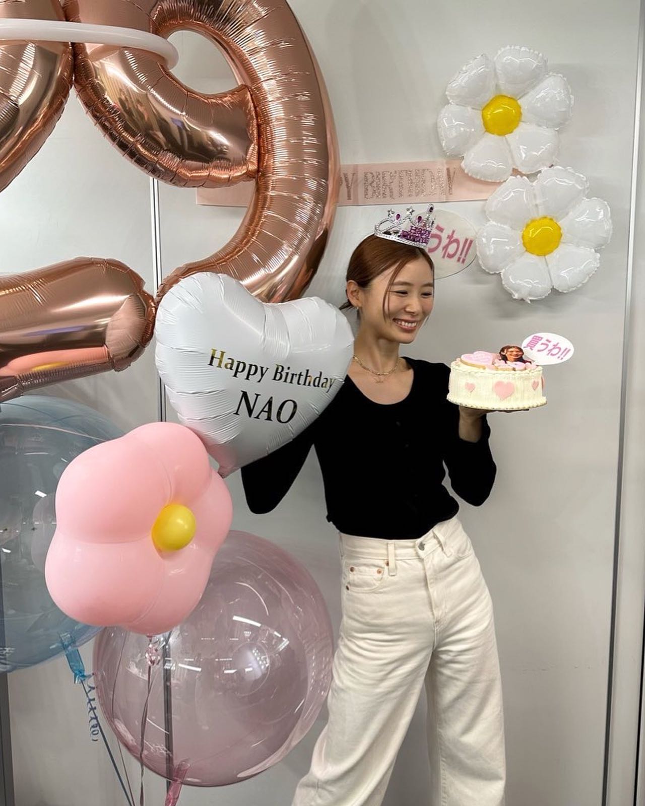 🎊29歳・朝日奈央へのサプライズ誕生日に反響続々✨「どしどし前に進んで行くぞーー!!」