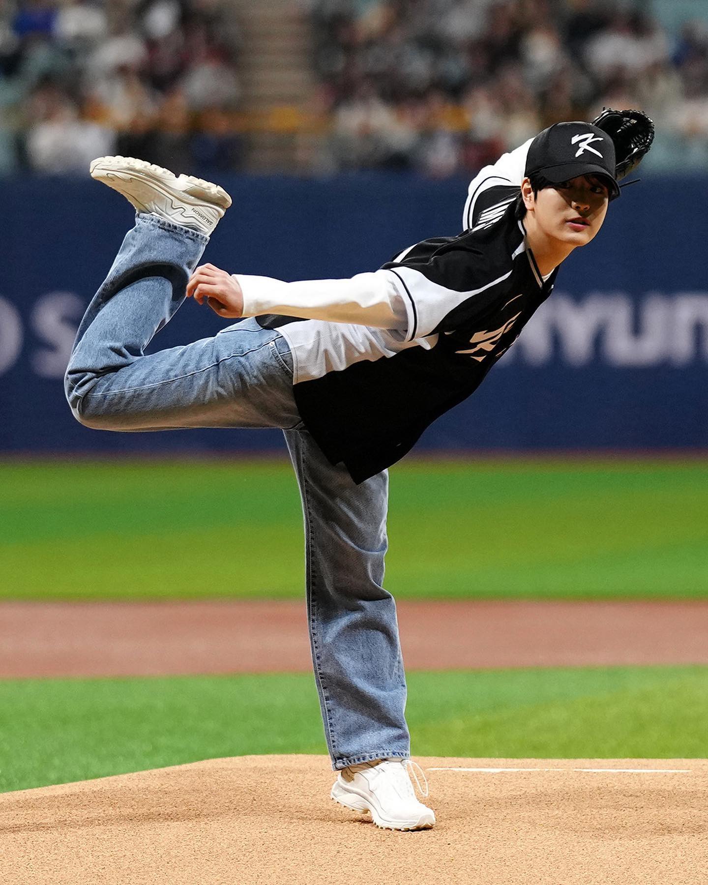 Stray Kids・スンミンがドジャーズと韓国代表戦の始球式に登場