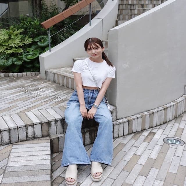 「たまにはデニムでカジュアルに」藤田みりあがおしゃれ着こなしを公開