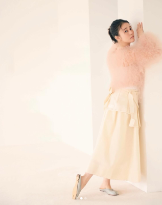 大河ドラマ出演中で話題の女優「この夏は、 スケスケ大作戦です。」 最新ショットにファン歓喜