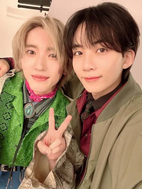 日韓のイケメンアイドル達が奇跡のコラボ✨カッコ良すぎるツーショットにファン悶絶👶👼