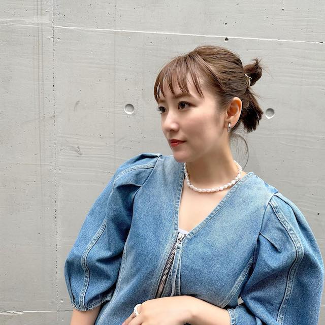 高橋みなみが季節の変わり目コーディネートを披露☔️