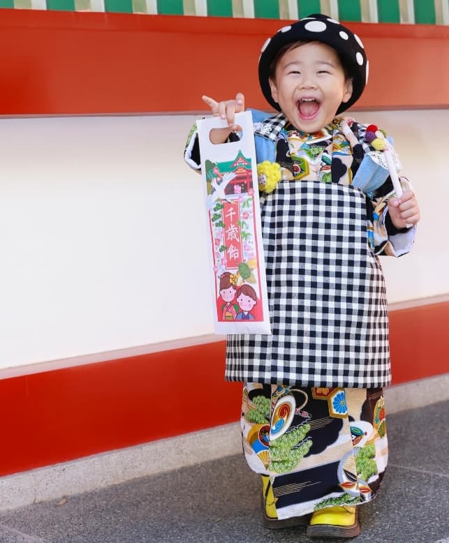 「かわいすぎるっ」やしろ優の息子やさ丸くんの七五三ショットに癒されるファン続出！