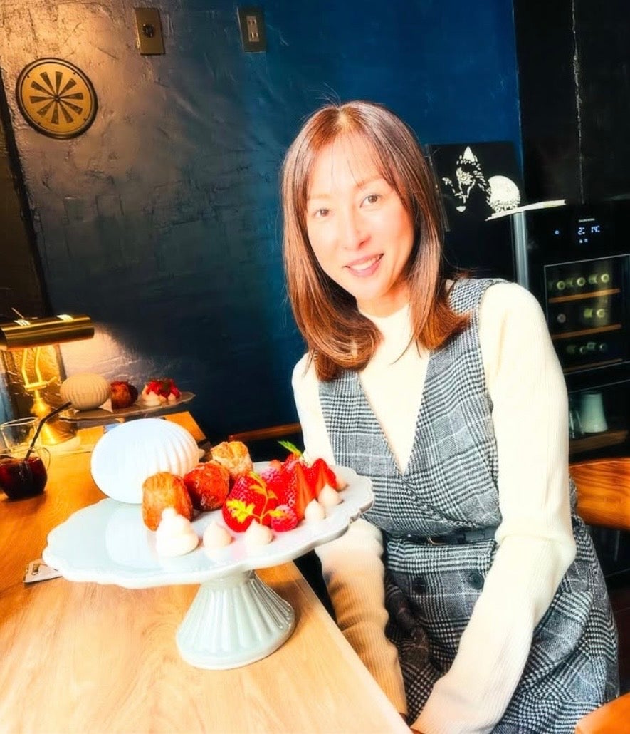 かとうれいこ、美味しそうな「カレー＆スイーツ」