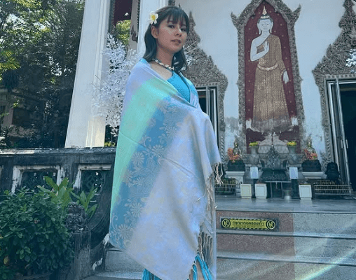 「露出しないようにしました」タモ網姉ちゃん、神聖なるスポットで披露した”お清楚・ショット”が話題「可愛い過ぎてたまらないよー」