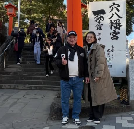 「今年もお願いします」高木豊、毎年恒例の穴八幡宮に参拝