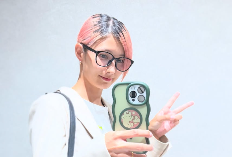 感動祝福！美人元プロ野球選手が女子野球決勝の解説後に優勝チームを称賛