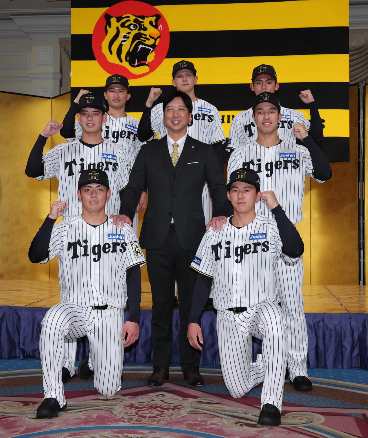 イースタンリーグ投手五冠王が阪神入団を報告！