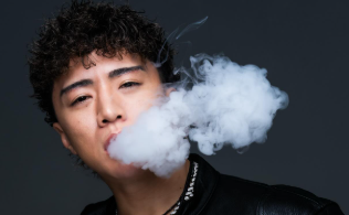 Yushi、撮影ショットを大量公開！「じいちゃんになった時の貴重な思い出に」