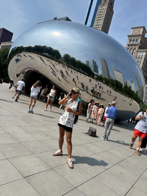 元なでしこジャパン・永里優季、ノースリ健康美肌全開でシカゴ観光楽しむ！