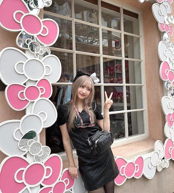 19歳で2児の母の重川茉弥キティーちゃんに💓可愛すぎるショットが話題👀