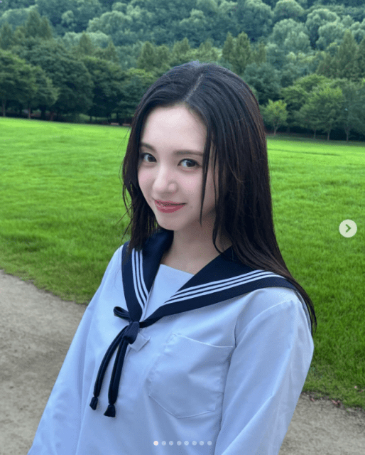 元Kep1er・MASHIRO「制服」ショットが「ただただ可愛い」