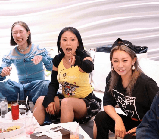 倖田來未「ツアーDVD発売決定しました！」レアショットにも話題沸騰