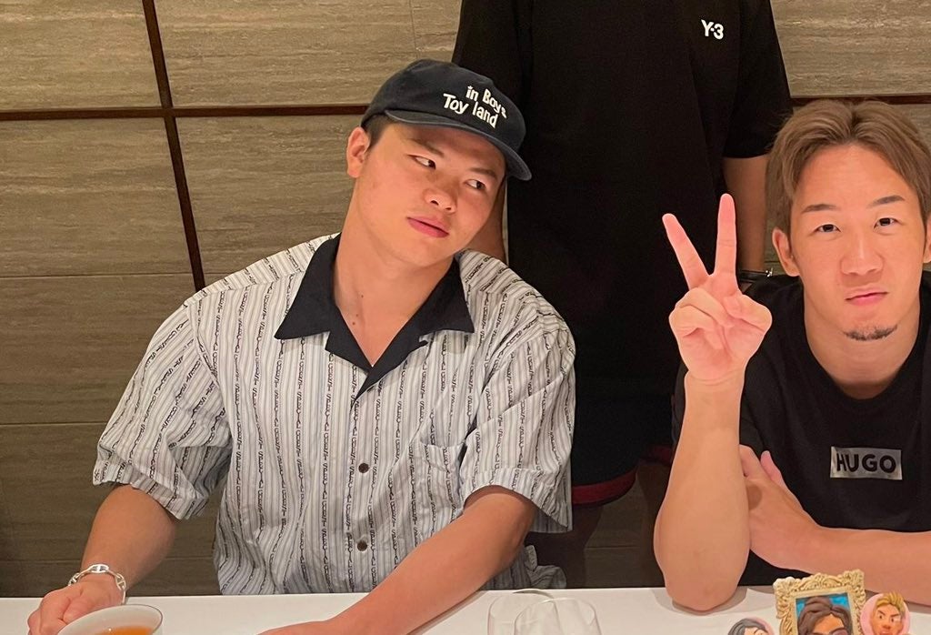 「天心早くにげて❗️」那須川天心が誕生日迎えた朝倉未来にまさかの行動😱