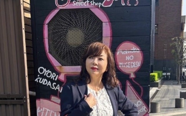 ハイヒール・モモコがSmomoでお客さんとお話を楽しむ！