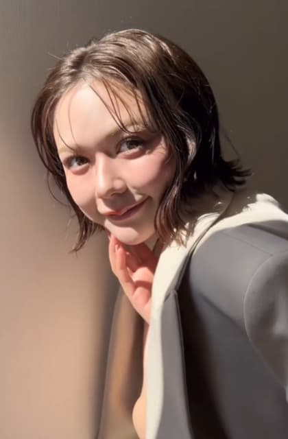 幻想的な魅力が漂う！村重杏奈の最新動画が大好評！「かわい過ぎでしょ」「カッコイイ」