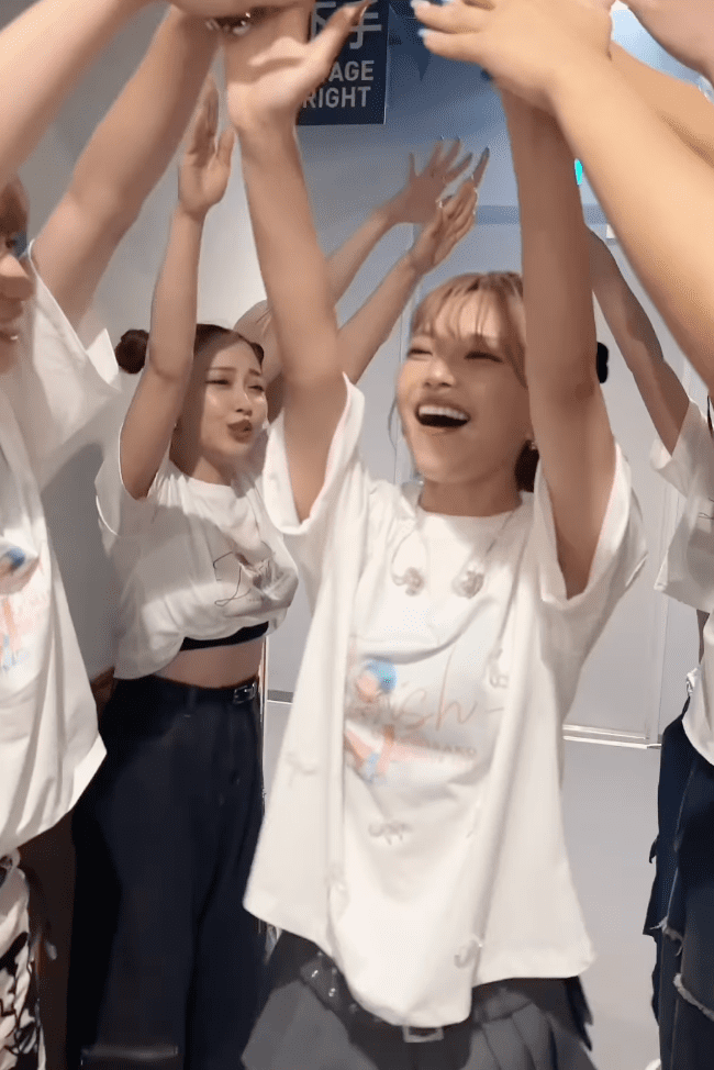 大人気アーティストツアー恒例のお迎え動画の様子を公開！！