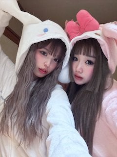 超人気インフルエンサー ”ギャル感”満載ショットにいいね続々 パジャマ姿で登場