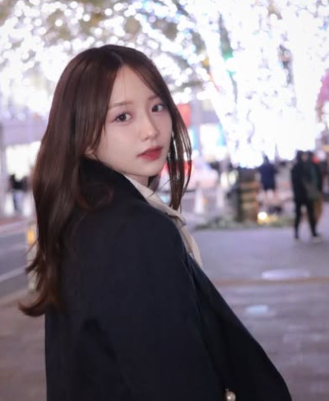 思わずうっとり森香澄が大人な表情で最新ショットを公開