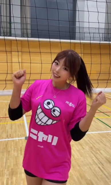 "砂浜のアイドル"神ボディビーチバレーボーラー、もはやアイドル越え⁉な可愛すぎるダンスムービー披露！