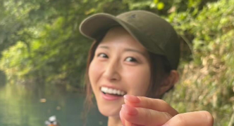 佐藤佳奈アナ、群馬・四万湖で早朝カヌーを満喫