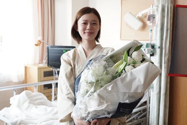 杉咲花、有終の美でクランクアップを迎える