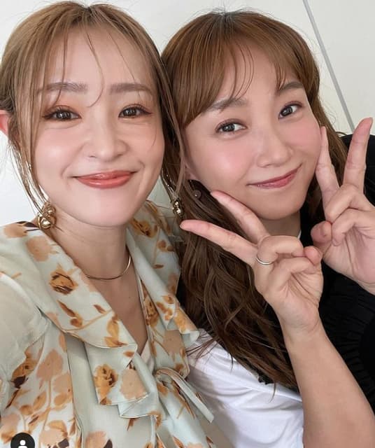 大沢あかね　ミキティからの誕生日サプライズ！？指輪に込めた友情の証！