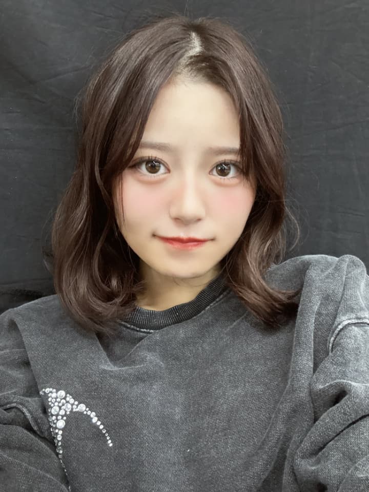 FRUITS ZIPPER 月足天音の“前髪なし自撮りショット”が「可愛すぎる」と話題に！！