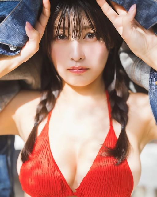 激カワHカップグラドル・ちとせよしの、美バスト全開！雑誌掲載オフショ3連発でファンのハートぶち抜く⁉