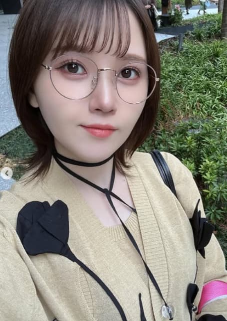 「綺麗で可愛い」「素敵」声優・鬼頭明里のメガネ姿にファンもメロメロ！