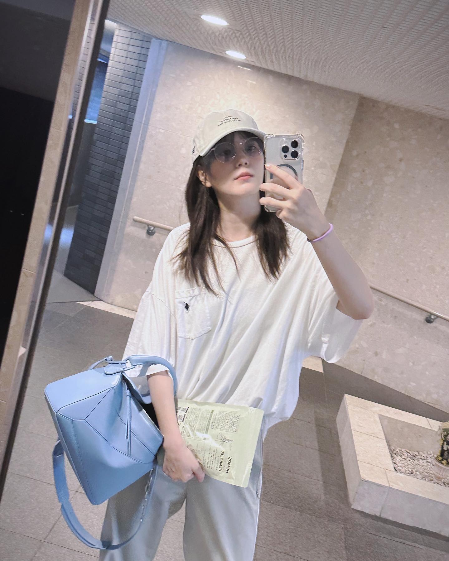 ジム帰りの本田翼がラフなオフショット公開でファン歓喜😍