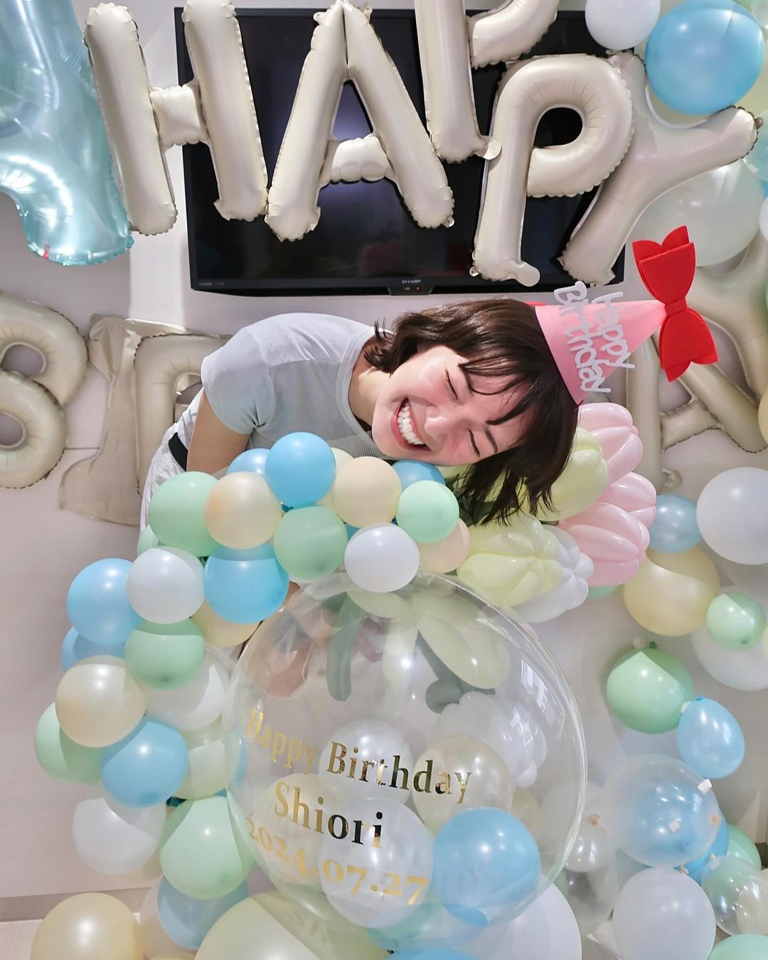 「みんなにありがとうを伝えられたら」佐藤栞里が34歳の誕生日を報告！祝福の声が寄せられる