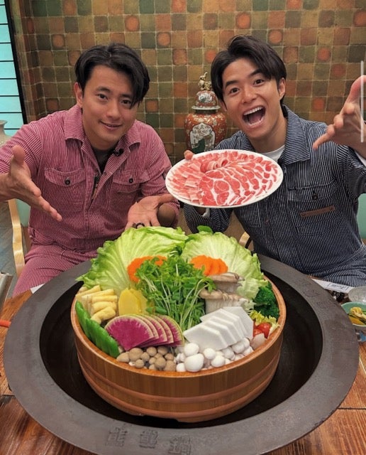 池田航「旅するエプロン」3年目突入！豪快“熊襲鍋”と春の焼きちらし寿司に感動