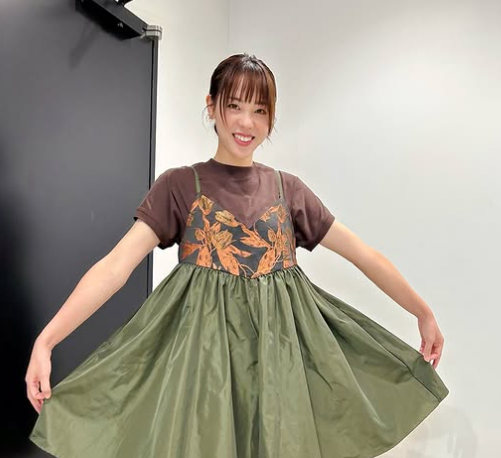 華やかコーデに注目！迫田さおり、S☆1出演で披露した衣装姿が話題
