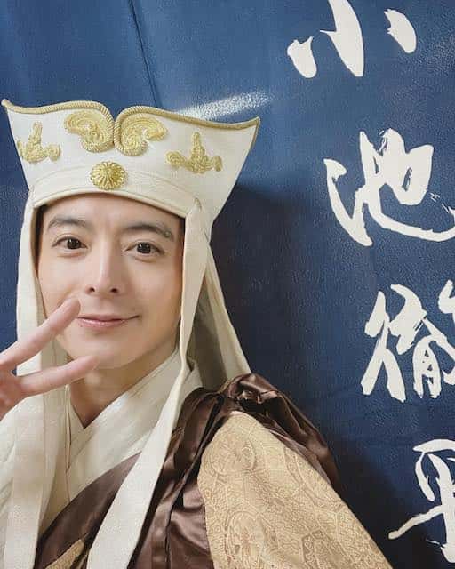 小池徹平 全70公演の舞台完走を報告し、最新ショットを公開📸✨