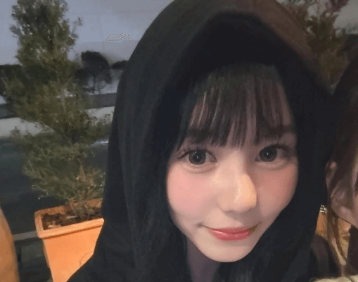 「可愛すぎやろ」美女ゴルファー・稲永恋雅、ゼロ距離で見せた友人との2ショットが可愛すぎと話題に「前髪下ろした黒髪の清楚な美人！」