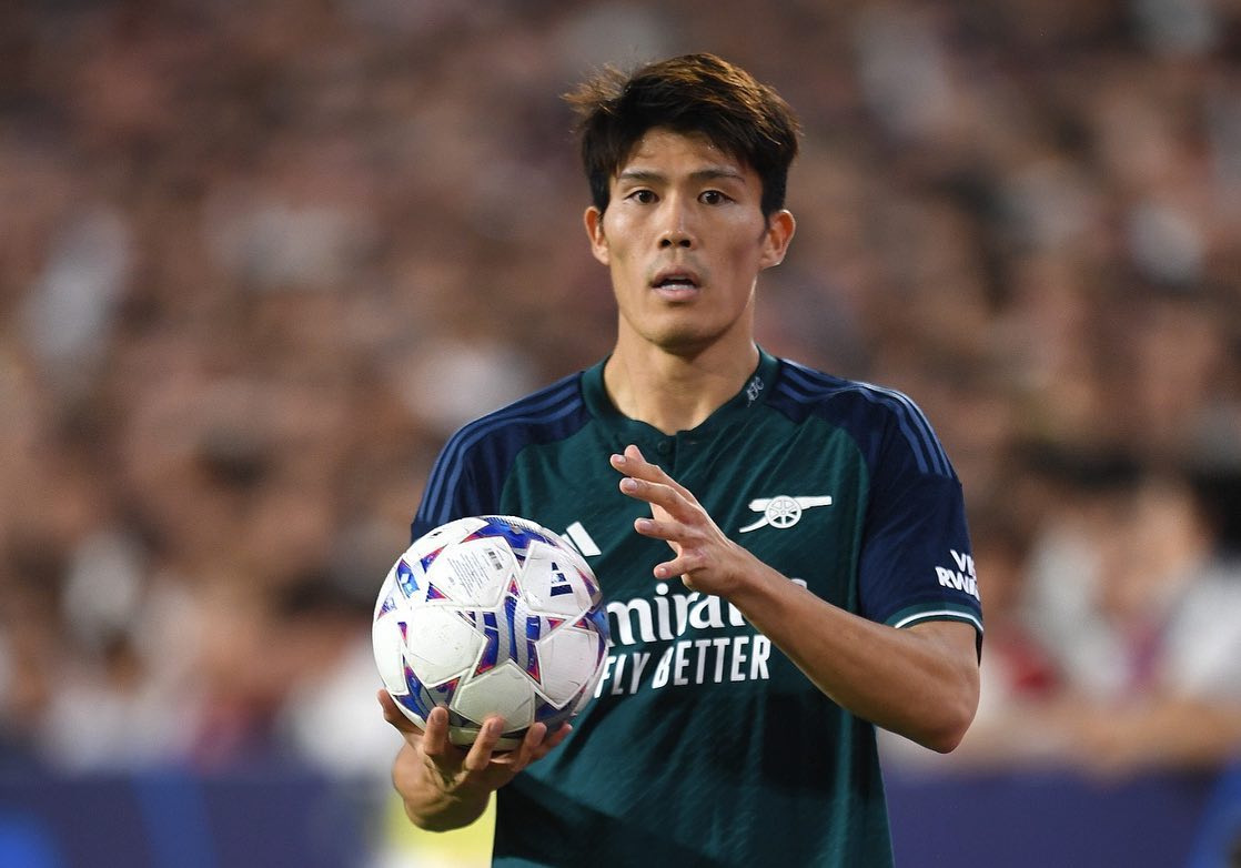 「毎試合スタメンにしてくれ！」冨安が大舞台でMoMに選出！ファンも冨安起用を監督に懇願