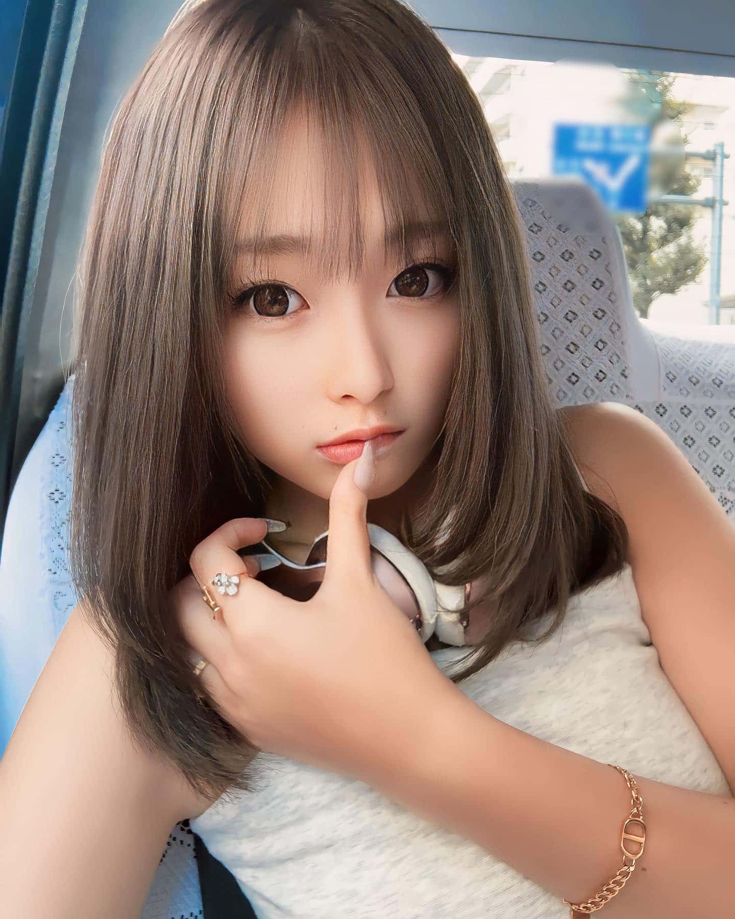 まるで別人❗️ゆうちゃみの清楚なイメチェン姿に絶賛の嵐💗