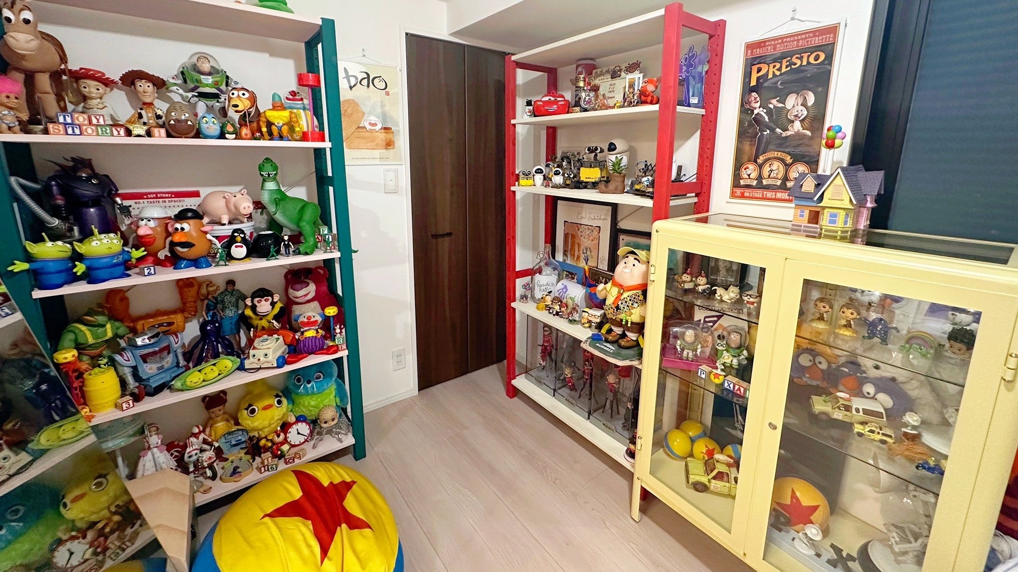 元乃木坂46・伊藤かりん、自宅のおもちゃ部屋を紹介　15年かけて集めた“神棚コーナー”にこだわりも