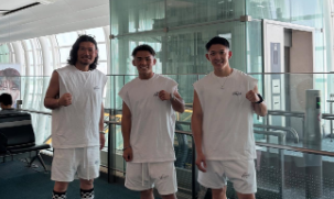 与座優貴、「最強のメンバーで勝ってきます」闘志みなぎる出発ショットを公開