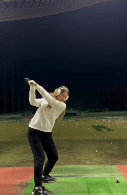 女子ゴルファー今井鮎美、