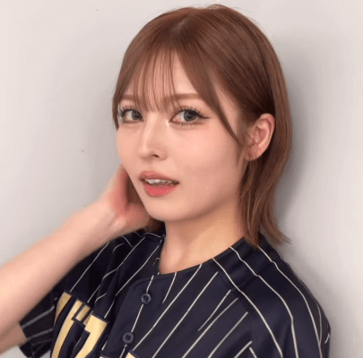 「現地で観たかった」プロ野球の美女チア、キュートなユニ姿のポージングムービーを公開！女子ファンも魅了される「え、ほんと可愛すぎます」