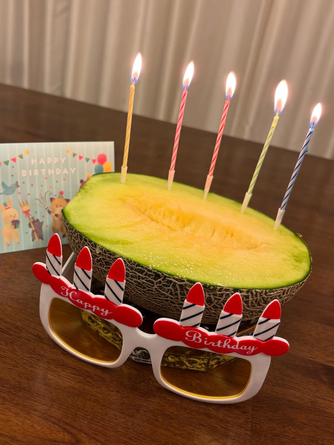 ファッションモデル・相沢紗世、バースデーケーキならぬバースデー〇〇〇で誕生日祝い！？