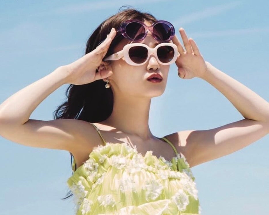 山下美月 夏らしい”肌見せショット”を大公開！