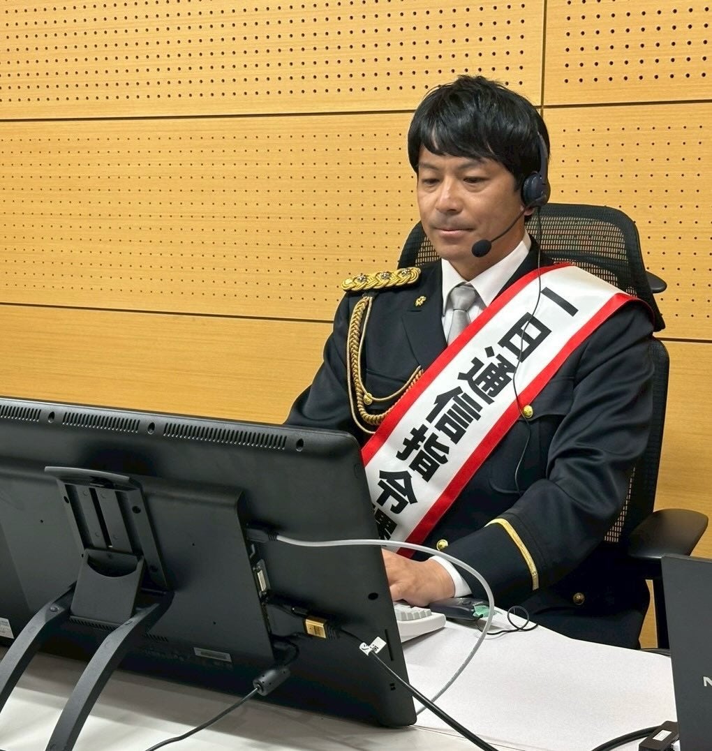 松田宣浩が福岡県警「一日通信指令課長」体験を報告　“熱男魂”で業務に取り組む！