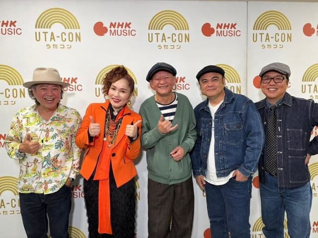 「それはそれは喜んで…」平野ノラ、BEGINメンバーらとのショットで沖縄出身の母に親孝行？！