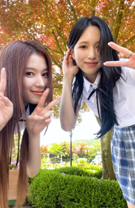 TWICE TV サナ 制服 TWICEサナ＆ミナが制服デート！キュートなダンス動画に「可愛