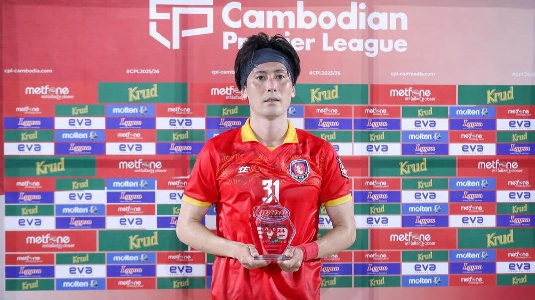 「異国の舞台で輝く日本人」…汗と情熱の瞬間にファン熱狂