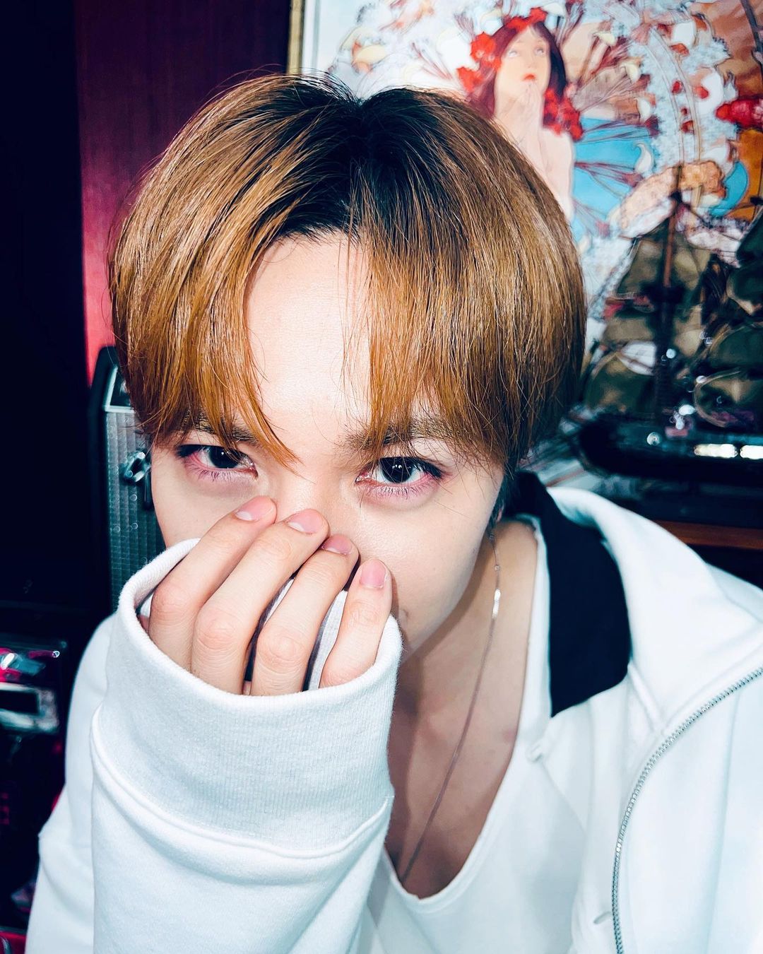 中島健人が最新MVのオフショットを公開！🧩「素敵すぎて涙が出る」