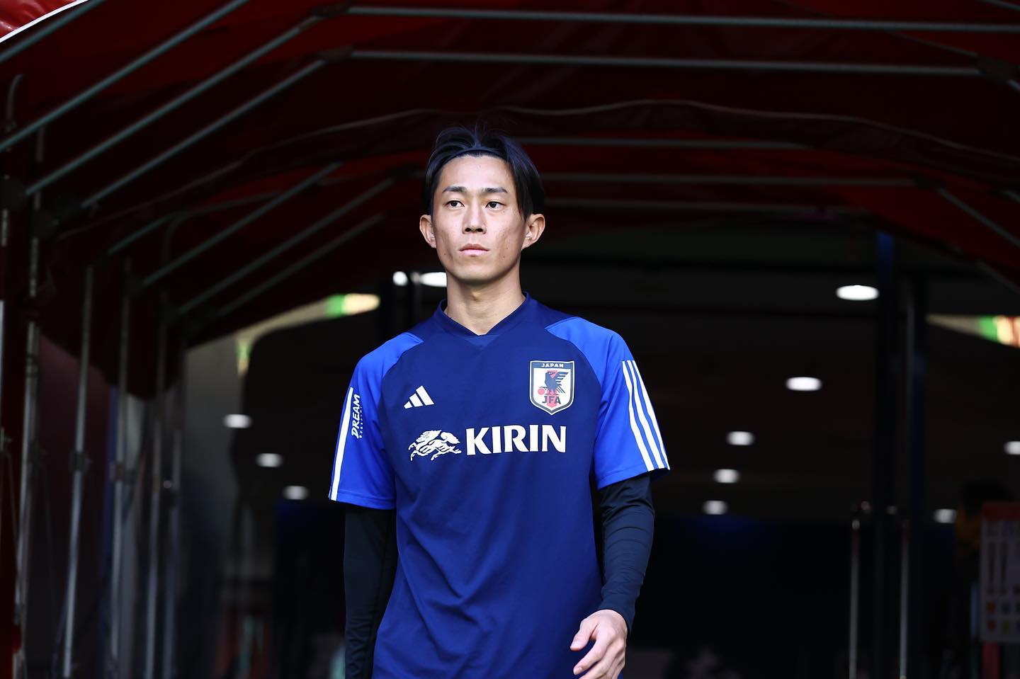 サッカー日本代表・毎熊晟矢が誕生日❗️「より一層頑張りたいと思います！」